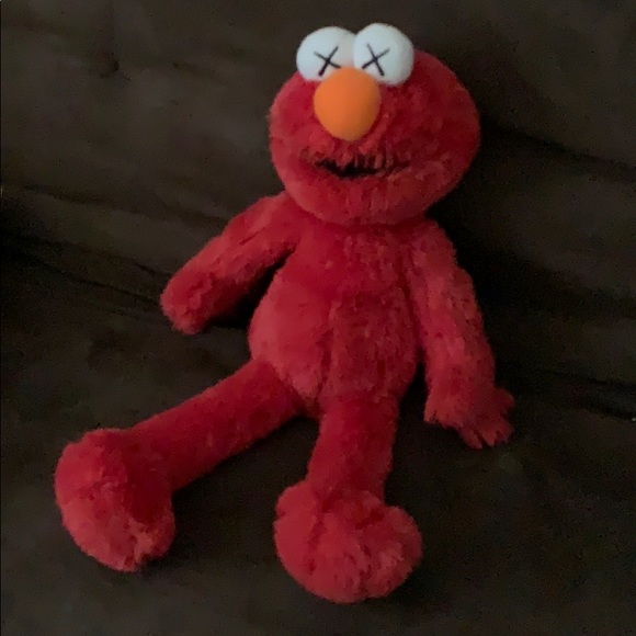 Kaws Elmo Plush (limited) - Picture 2 of 3